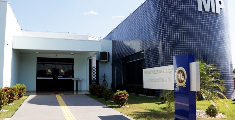 MPRO firma TAC para garantir continuidade dos serviços públicos da prefeitura de Alvorada do Oeste