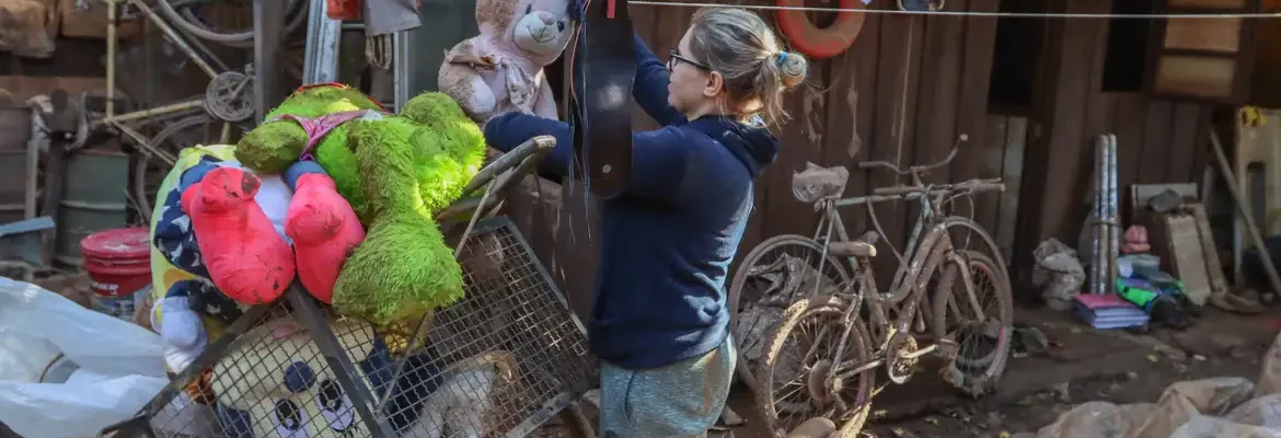 Leite anuncia construção de 538 casas para vítimas das chuva no RS