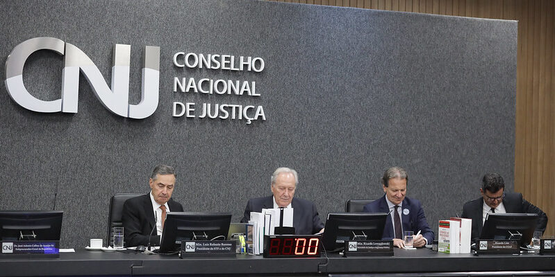 Acordo integrará serviço eletrônico, registros públicos, tabeliães de notas e de protestos contra crime organizado