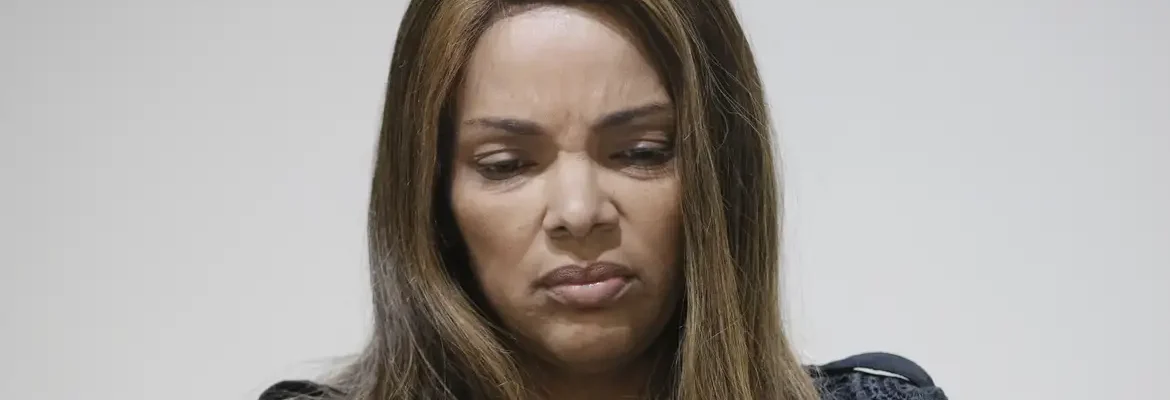 Justiça mantém condenação de 50 anos a ex-deputada Flordelis