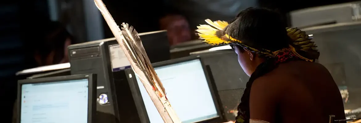 Ensino a distância estimula inclusão indígena, mas qualidade é desafio