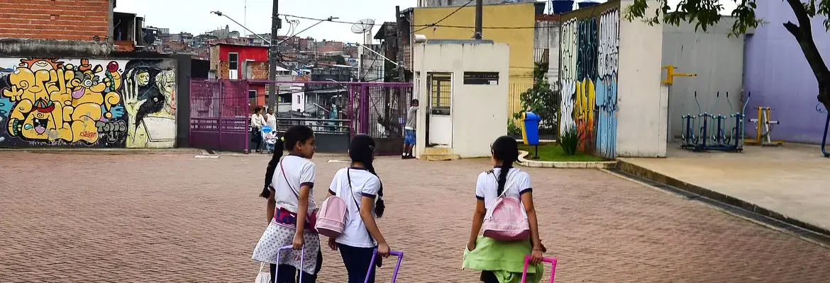 Lei prevê acesso da comunidade escolar à atenção psicossocial
