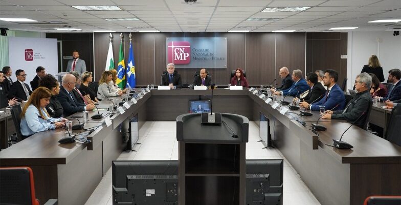 Procurador-Geral de Justiça participa de posse da CONAMP e reuniões no CNMP