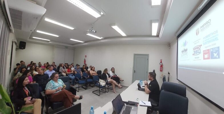 MPRO realiza reunião para aprimorar práticas e procedimentos escolares em Pimenta Bueno