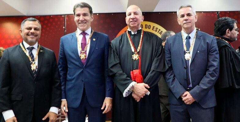 Procurador-Geral de Justiça recebe maior comenda do Ministério Público do Acre