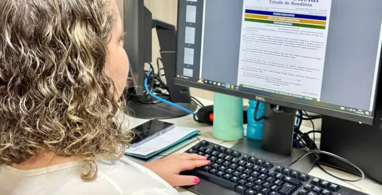 Governo de Rondônia abre processo seletivo para contratação temporária de professores Classe C, cuidador e intérprete de Libras