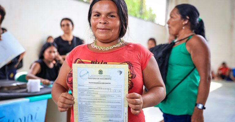 Programa de acesso a documentos básicos priorizará população indígena e pessoas privadas de liberdade