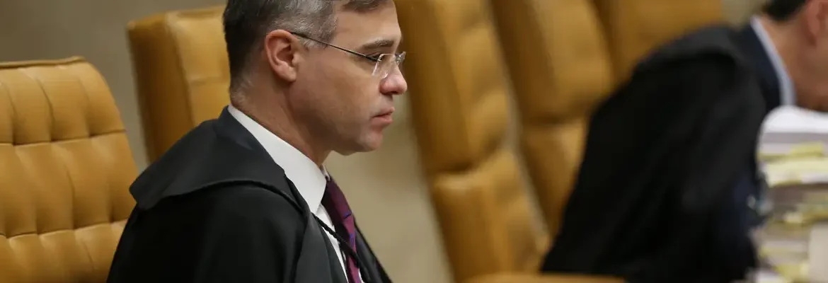 Mendonça reconsidera decisão que suspendeu punição a federações