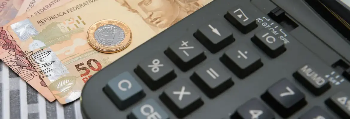 Atividade econômica avançou 0,4% em fevereiro