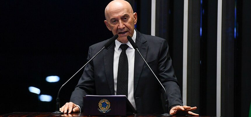 Confúcio Moura celebra 50 anos da OAB de Rondônia