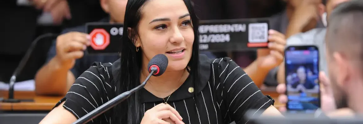 PF investigará câmeras escondidas em apartamento de deputada federal