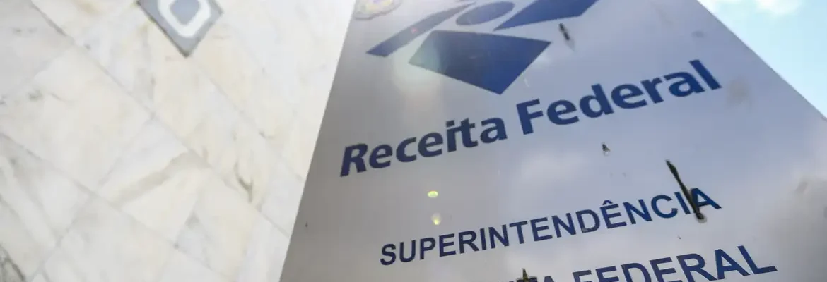 Receita paga nesta quinta-feira restituições de lote residual do IRPF