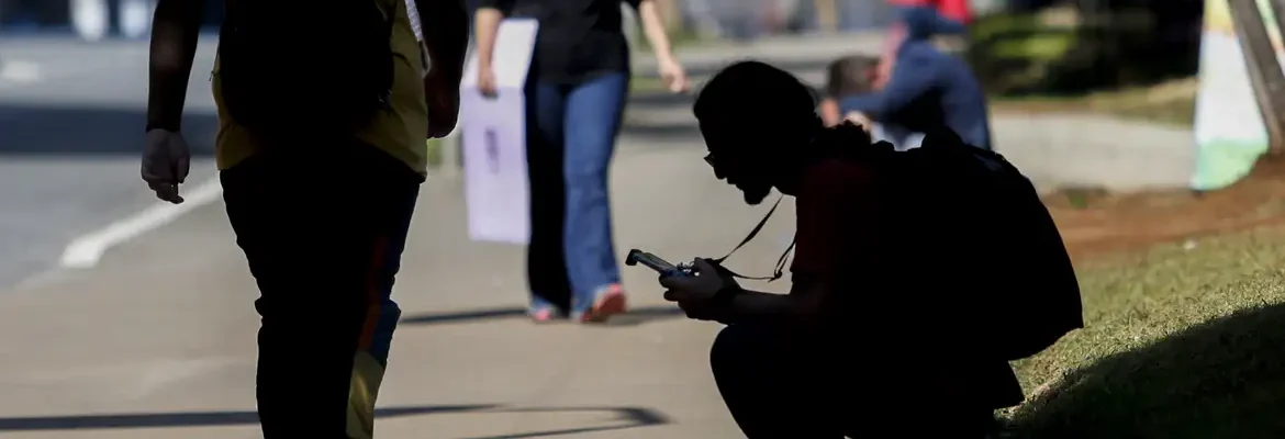 Um em cinco jovens brasileiros de 15 a 29 anos não estuda nem trabalha