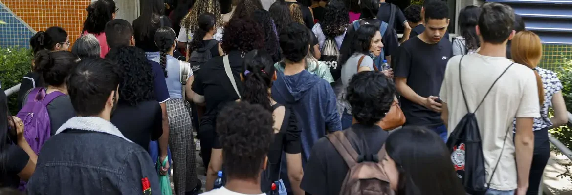 Pé-de-Meia: estudantes saberão se foram contemplados na próxima quarta