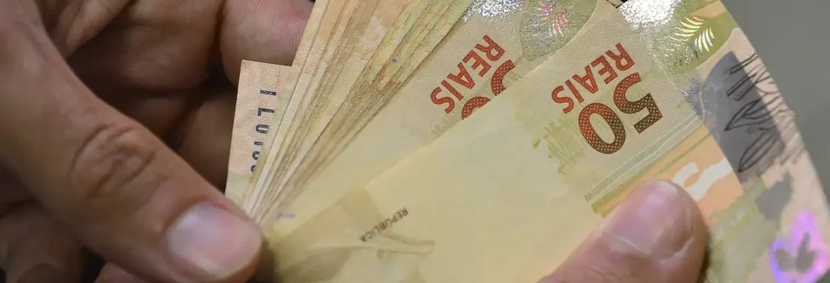 Caixa paga novo Bolsa Família a beneficiários com NIS de final 9