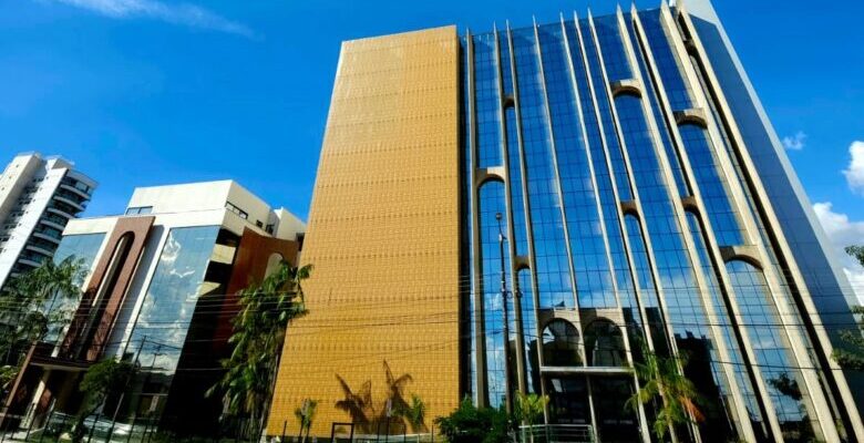 TCE-RO abre seleção para cargos com salários de quase R$ 16 mil