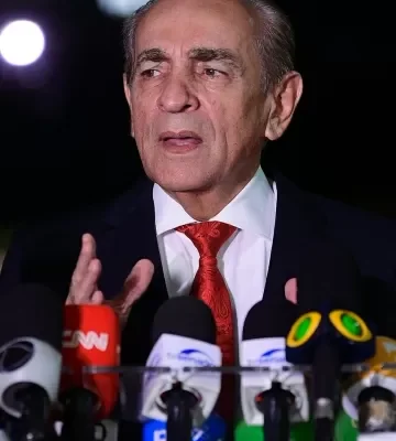 Novo Código Eleitoral estabelece mandato de 10 anos para senadores