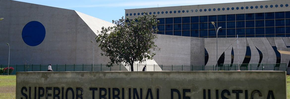 STJ suspende 100% da greve de servidores federais do meio ambiente