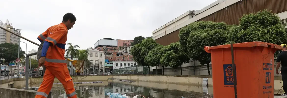 Mais de 90% dos brasileiros contam com serviço de coleta de lixo